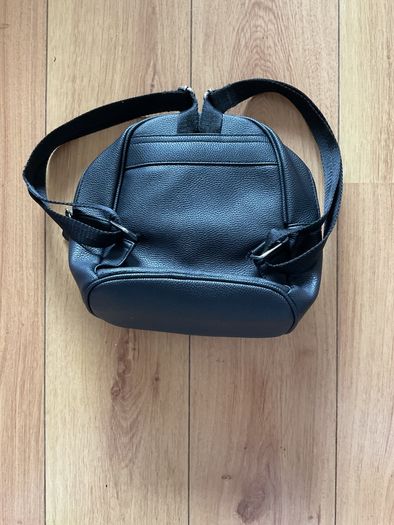 Small faux leather backpack with sequins