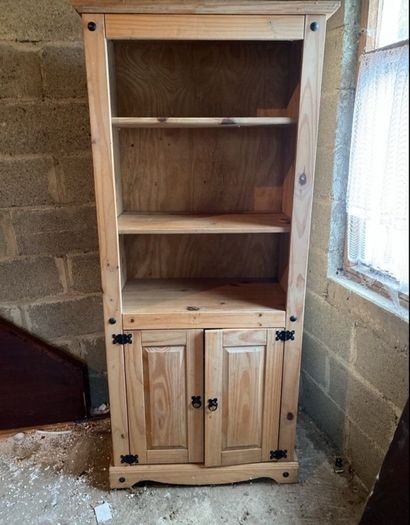 Mexican Dresser