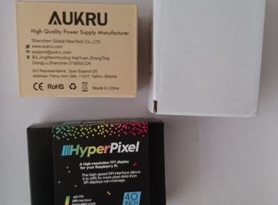 RaspBerry HyperPixel screen + power supplies