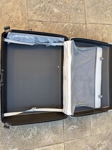 samsonite suitcase