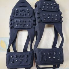 Walk Traction Cleats Size M