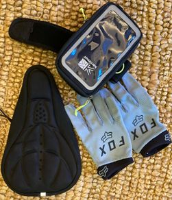 Cycling accessories incl Fox Racing Gloves