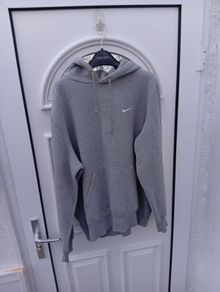 Grey Nike y2k hoodie XL