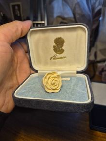 Plastic White Rose Ring