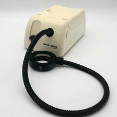 Photonic PL2000 microscope light source with O-ring light guide