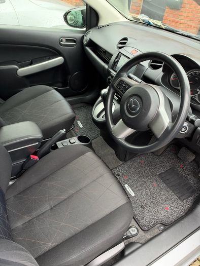 2012 Mazda Demio