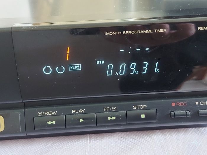 Mitsubishi Video Cassette Recorder Model HS-E10, With remote control, and working perfect, in excellent condition