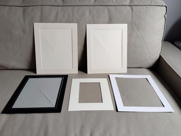 5 Photo mounts