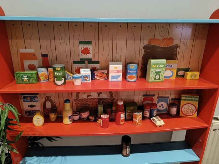 Bigjigs village shop