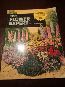 The Flower Expert DG Hessayon
