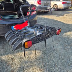 Tow bar bike rack