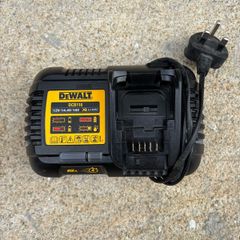 Dewalt Fast Charger