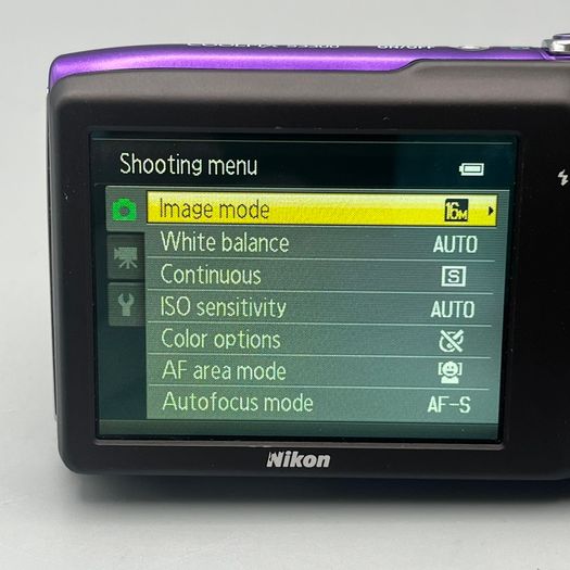 Nikon Coolpix S3300 16MP Digital Camera Purple - Full Kit