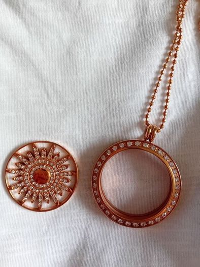 Momenti - Necklace - Rose Gold plated - Brand New in Bag RRP 150