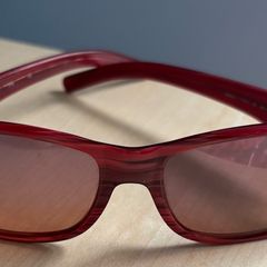 Women's sunglasses