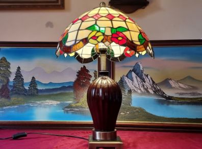 24 Inch Tiffany Style Table Lamp With 18 Inch Wide Stained Glass Shade And Polished Brass Base