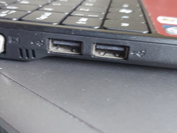 Acer Aspire One, Model D255, Intel Atom N450, 1.66 GHz, 1GB Ram, 250GB HDD, Windows 7, 32 bit, Firefox, Opera, chrome