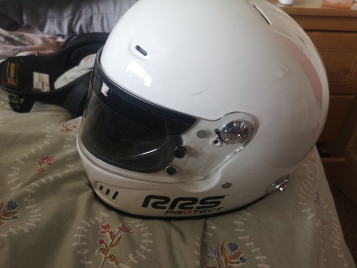 Race helmet for hans device size xl