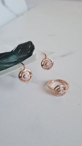 Brand new jewellery set