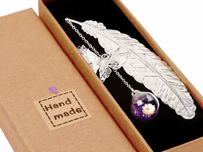 Toirxarn Metal Feather Bookmark Xmas Gift Christmas Present for Women Mum Ladies Her Girl Grandma Teacher Sister Wife MULTIPLE COLOURS AVAILABLE (FREE POSTAGE)