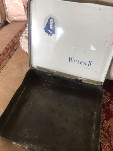 Vintage Cigar Metal Boxes