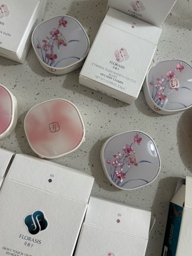 K beauty florasis blushers, highlighter dewy tinted lip balm