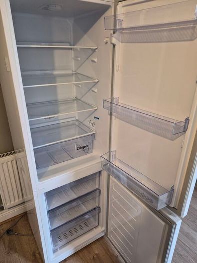 Beko fridge & freezer