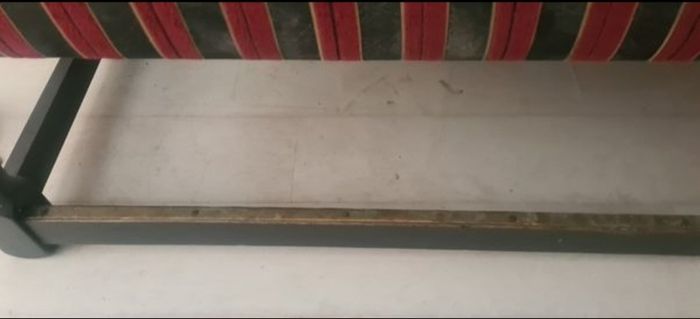 Pub Bench