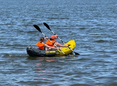 Barely used High quality Kayak for 2