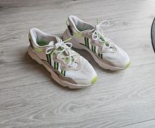 Genuine mens Ozweego trainers
