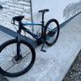 Giant mountain bike Image 5