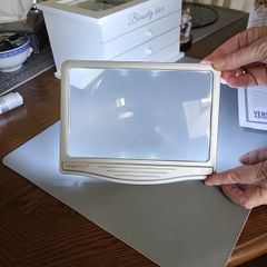 Magnipros magnifying led lights