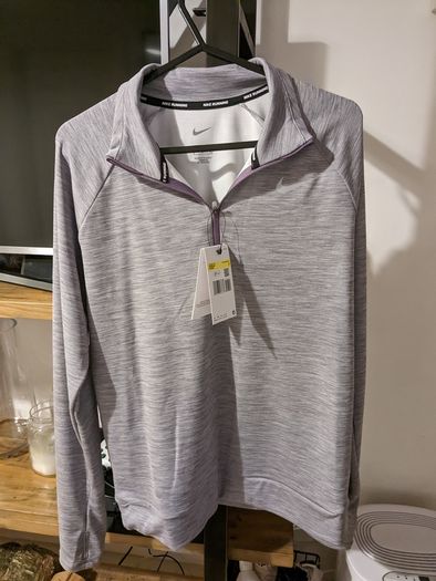 Ladies nike running top NEW