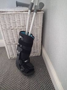 Medical boot