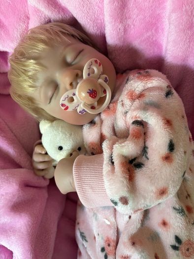 Reborns By Laura.  Shhh Baby Ashley Is Sleeping.  Stunning 5lb Reborn Doll.  Welcome To View