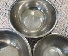 stainless steel mixing bowls