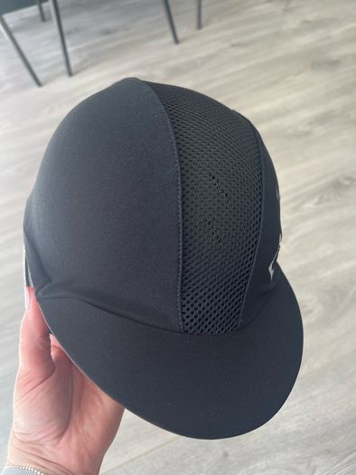 childs horse riding helmet