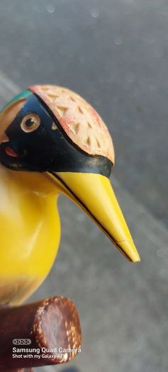 Original bulmers woodpecker display item,collectors item, hard to come by ,little damage on he's beak,,see pictures for condition,,price includes post to anywhere in Ireland, by certificate proof of post, sold as is ..made by Harry E. tunnigcliffe London,