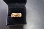 Mens Gold Claddagh Ring