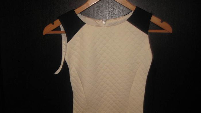 Coast ladies dress cream an black ocassion/party dress size 8