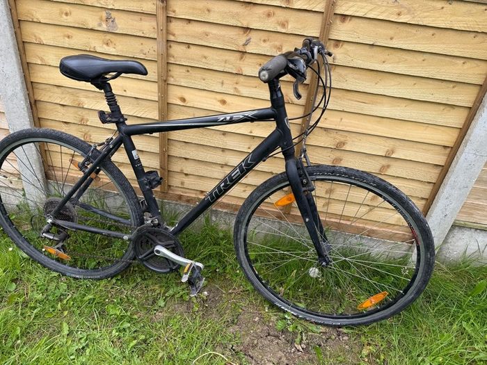 28 inch trek bike perfect working clean bike