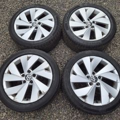 VW Golf 17"