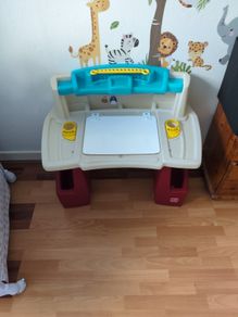 kids drawing desk