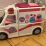Barbie hospital and ambulance Image 6