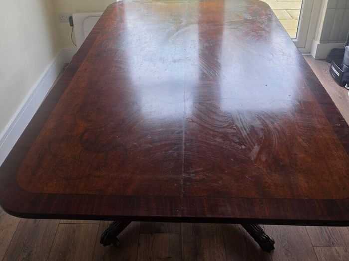 Dining table for sale