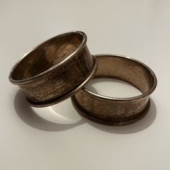 Pair of Antique Sterling Silver Napkin Rings 1970 - Hayes Bros