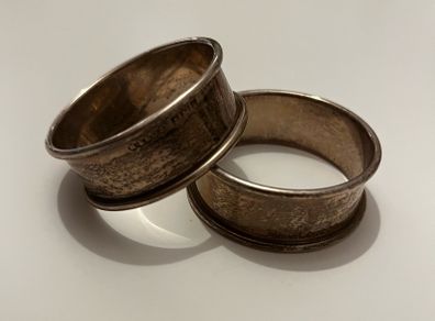Pair of Antique Sterling Silver Napkin Rings 1970 - Hayes Bros