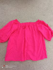 women's summer top. Size14