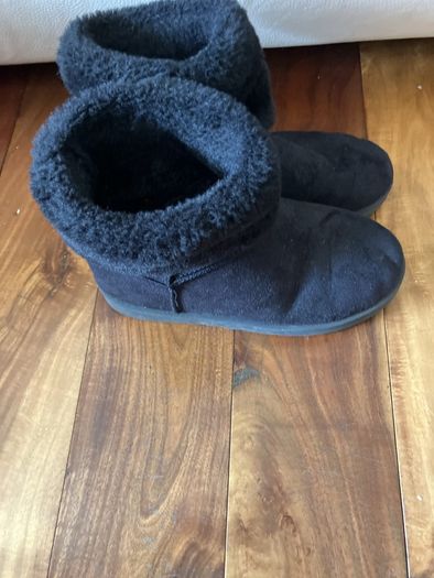 Ladies boots