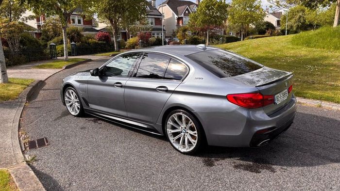 BMW 5-Series 2018